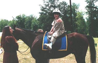 Cecilia de Lessay on Horseback at Foll's War in April A.S. XXXVIII (2004)