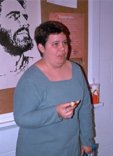 Lady Isabetta Asini at Hearth & Home Collegium in November A.S. XXXVI (2001)